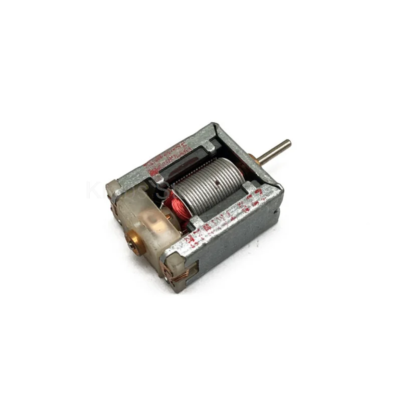 020 Malé motorové štvorcové mikropočítače DC3V Motor DIY Science Experiment Hray Miniatúrny motor Micro veterná turbína