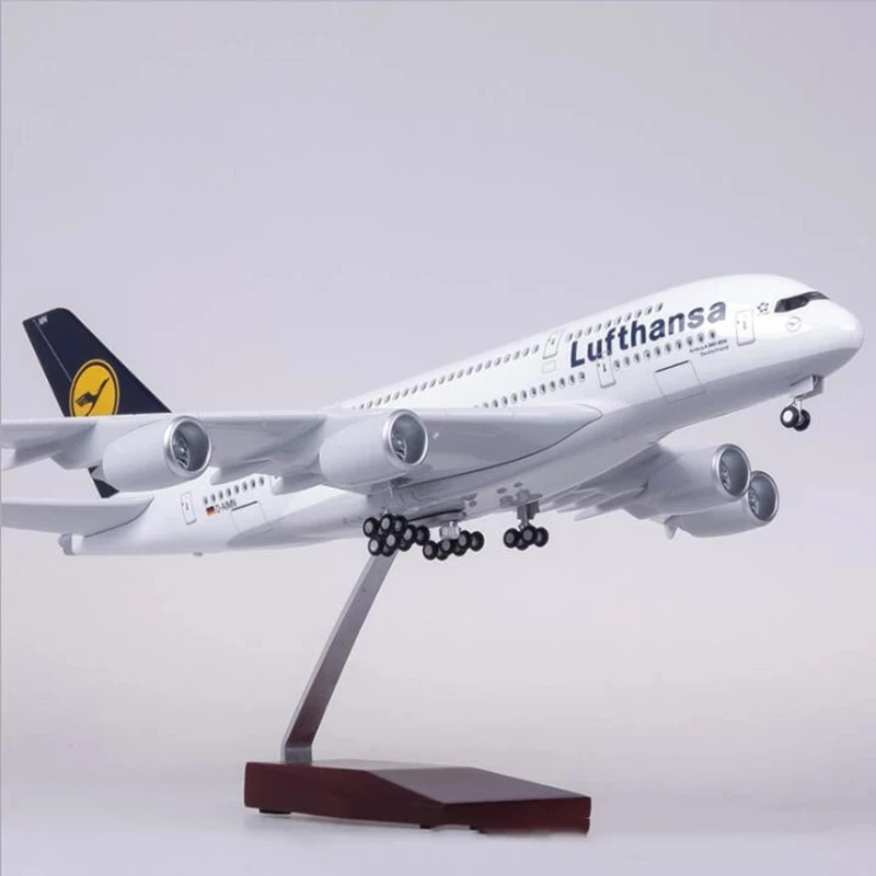 1/160 Stupnica 50,5 cm leteckých leteckých leteckých spoločností 380 A380 LUFTHANSA Model LED svetlo LED svetla pre zber a dekoráciu (dotyk alebo zvuk Con