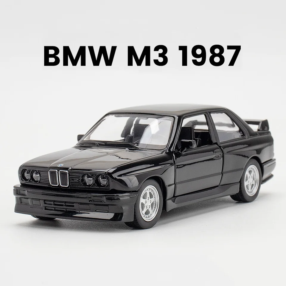 1:36 BMW M3 1987 Modely automobilov zliatiny zliatiny hračiek s dvoma dverami otvorené hračky pre dlaždice Funkcia pre deti pre deti