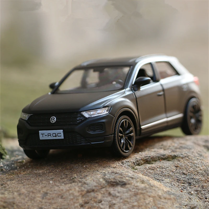 1:36 Volkswagen T-ROC SUV zliatinový model automobilu Diecasts Metal Hračky vozidlá automobilový model simulačný zbierka
