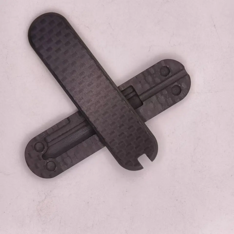 1 DIY DIY s pinzetou/špáradlom a loptičkovým slotom na rukoväť z rukoväte uhlíkových vlákien pre 58 mm Victorinox Švajčiarska armáda nôž