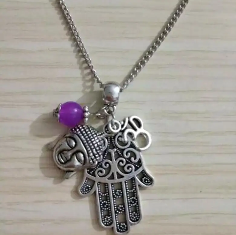 1 ks módne vinobranie Buddha Hassam Hand & Om Yoga Zen 3D Charm Pendant and Náhrdelník Ochrana Dámske šperky