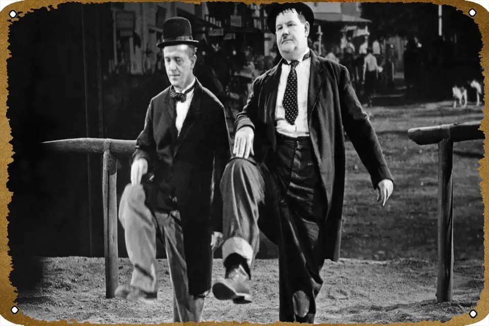 1 ks, Way Out West, Stan Laurel, Oliver Hardy, 1937 filmový plagát Vintage Metal Tin Sign Logo Family Club Bar Cafe Bedroom Art WA