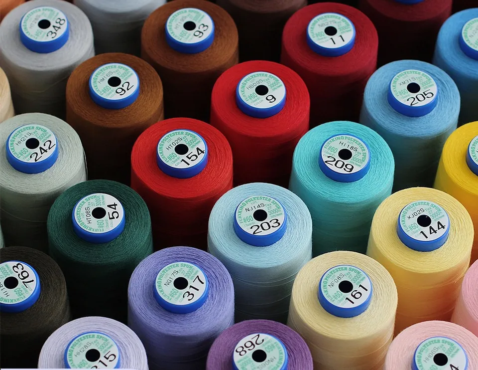1 kus Japan Fujix King točil patchwork s krátkym patríkom Polyester pre šitie ruky/stroja šiť 1krol = 3000 metrov