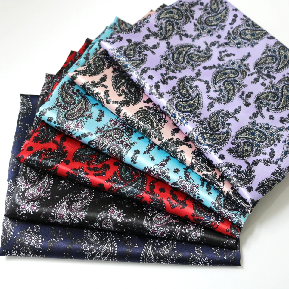 1 meter x 1,48 metrov retro Paisley Pattern Soft Silky Satin Tkanina potlačte Charmeuse Material pre podšívku šál