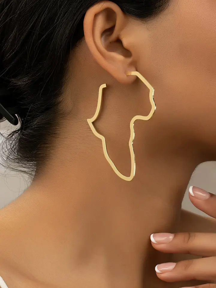 1 pár európskych a amerických módnych jednoduchých geometrických kovových afrických náušníc pre ženy