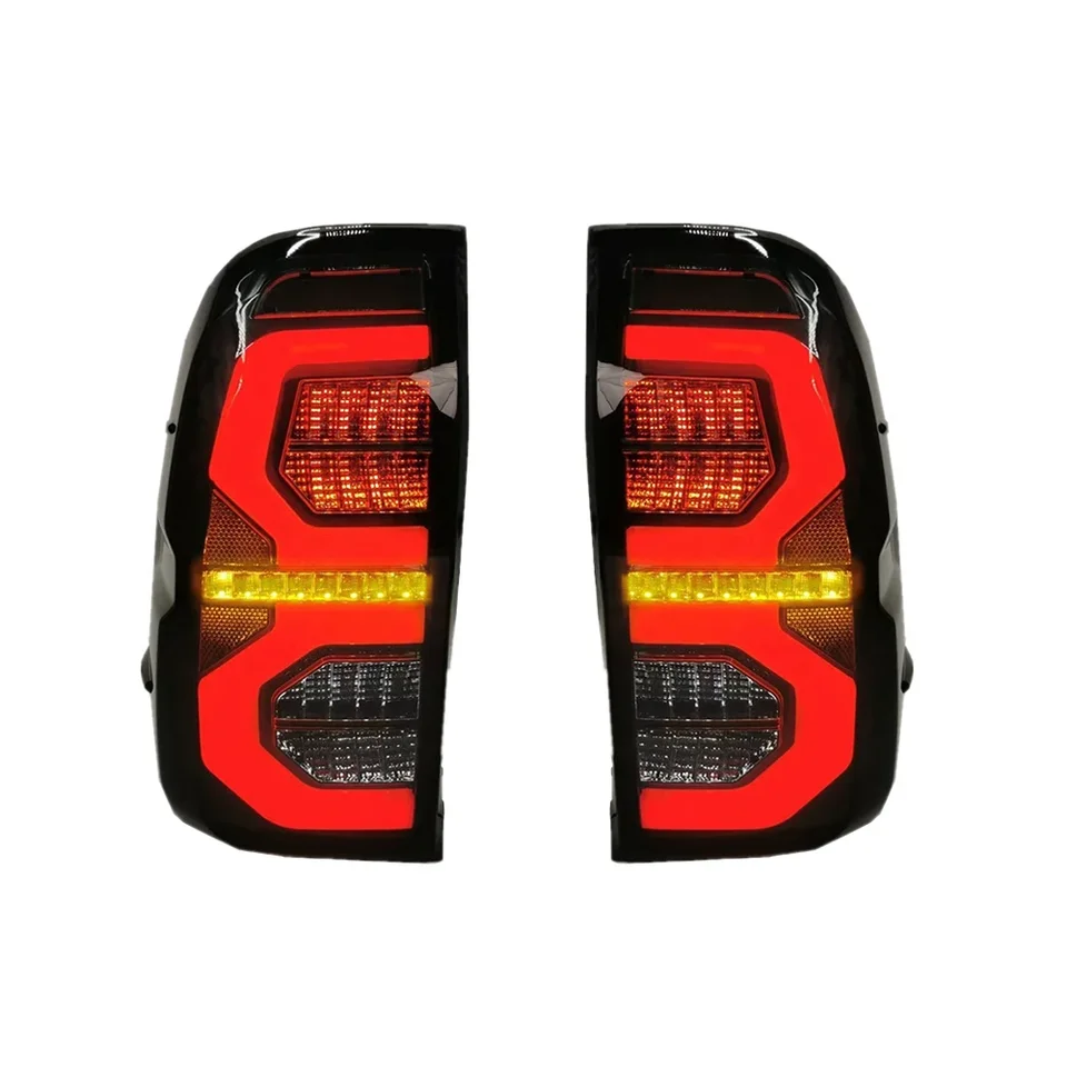 1 pár LED TACK LIGHLE Zostava automatické zadné svetlo pre Toyota Hilux Revo Rocco 2015-2023 BRZDO