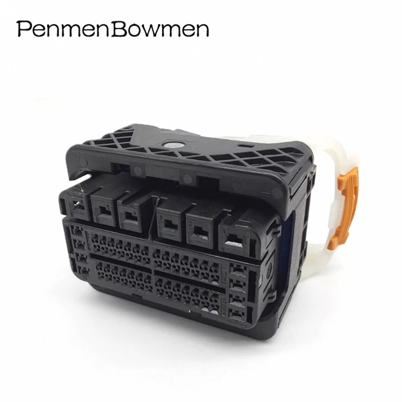 1 Set 70 PIN CAR MOTOROVÁ doska Elektrické káblové konektory ECU Ženská zástrčka 34853-0121 pre Renault Megane Peugeot Citroen