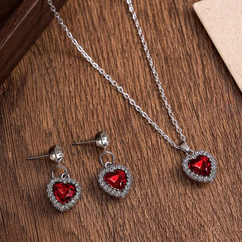 1 súprava Crystal Heart Prependants Náhrdelníky a náušnice pre dámske módne šperky svadobné nevesty