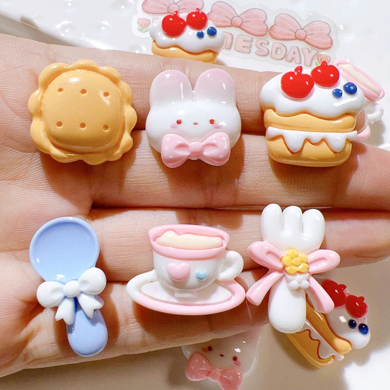 10 ks Nový roztomilý karikatúra králika, koláč, mliečna séria živicích plochý chrbát Deco Deco Emplsin Ermmelishments for Hair Bows Accessories
