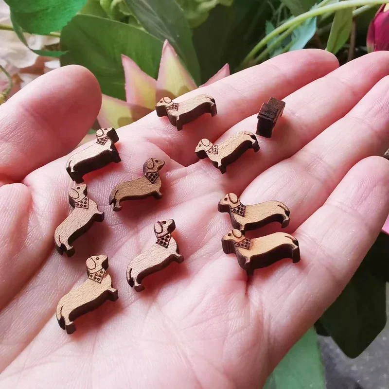 10 počítačov ploché zadné drevené klobásy Dachshund/Miniatures Zvieratá Cabachóny/figurína/škriatok/mach Terrárium Decor/Crafts/DIY Supplies