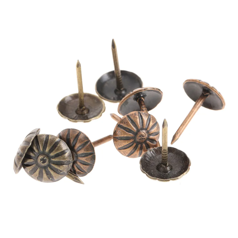 100 počítačov Červená/zelená bronzová Tachas Čalúnenie nechty šperky Darček pre krabicu Dvere Dvere Sofa Furniture Dekoratívny náskok Pushpin 11x17mm
