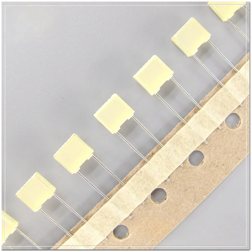 10ks/100ks av R82 0,1UF/100 V 5% MKT Copper Foot Film Film (100NF 104) 100V/0,1UF