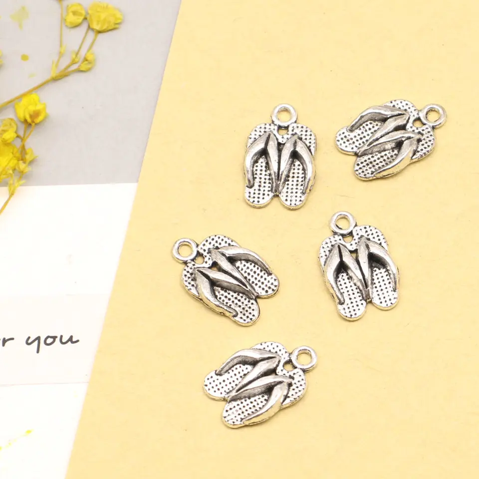 10ks 10x15mm topánky kúzla Man Pendant Accessori šperky DIY starožitné strieborné farby