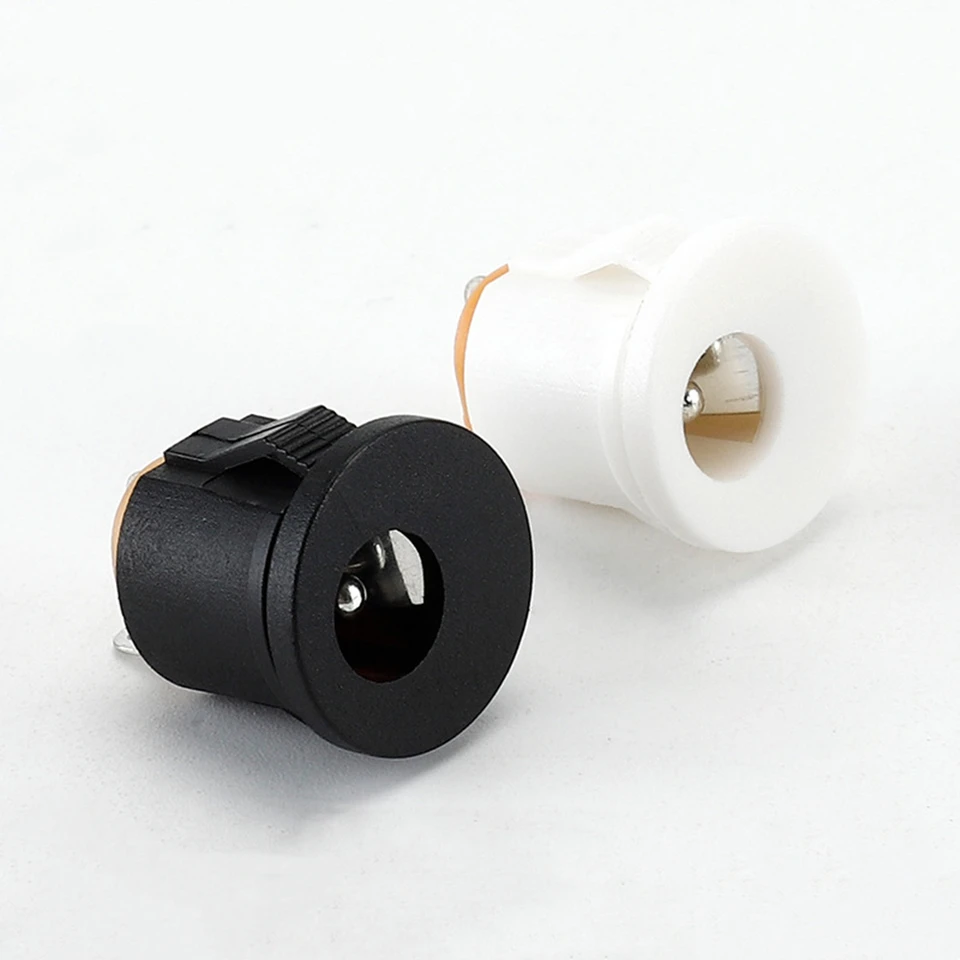 10ks DC022 DC-022K 5,5*2,1 / 5,5 x 2,1 mm DC DC Power Socket / DC Conector Conector Panel Montáž DC-022 s slotmi karty