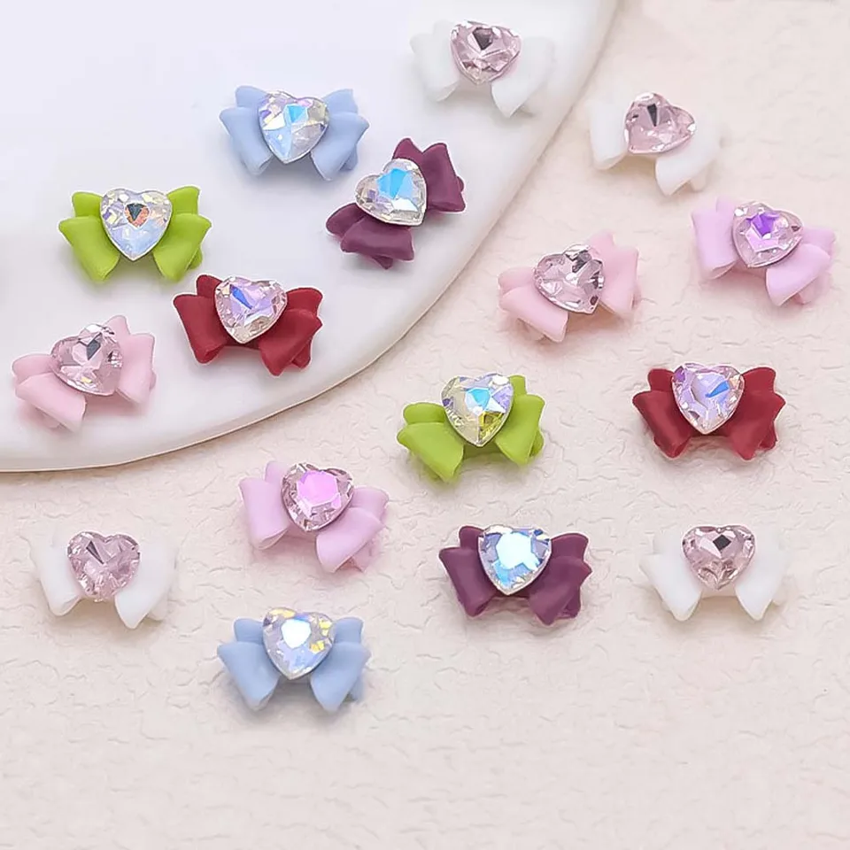 10ks dvojvrstvový námorník dievčatá Mesiac luky na nechtové umenie Kúzlo 3D srdcový krištáľový bowknot klinec dekorácie DIY Japonské dizajnérske časti nechtov