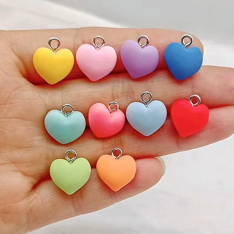 10ks kawaii Red Love Heart Charms pre šperky, ktoré vyrábajú roztomilé prívesky DIY náskokov náhrdelník Kľúčové doplnky
