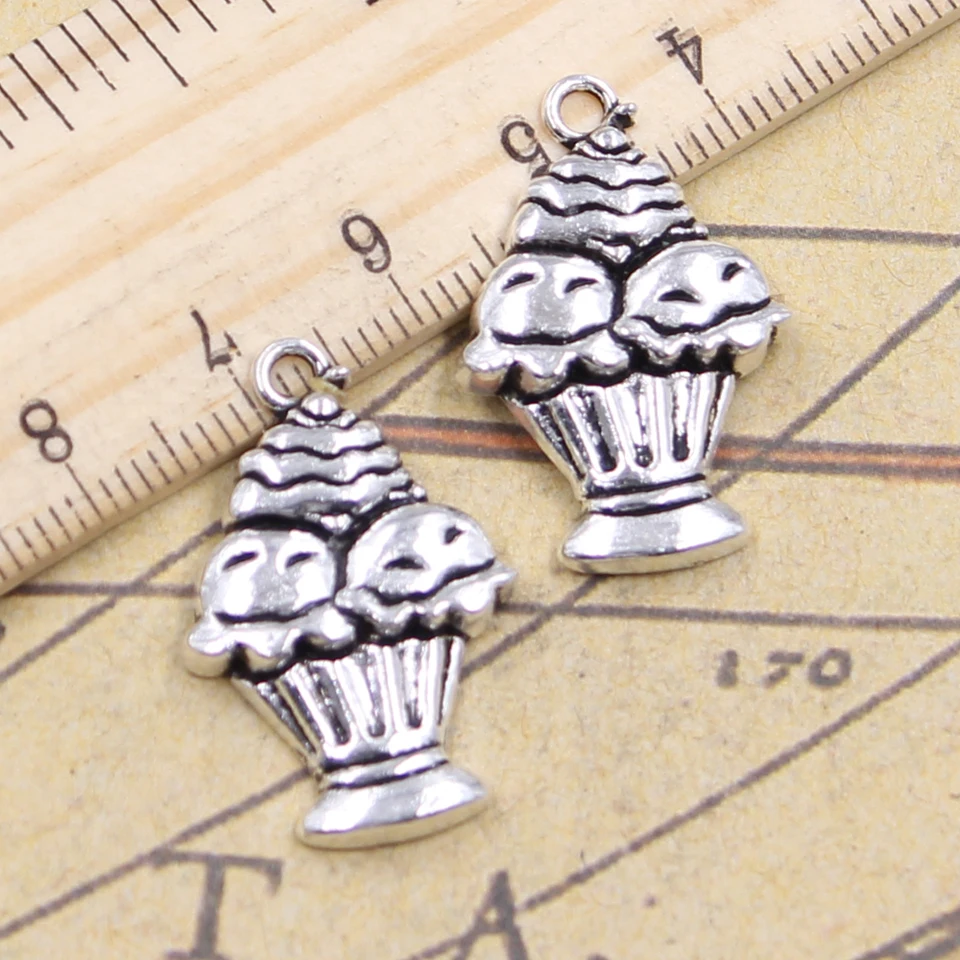 10ks kúzla Cupcake Cake Ice Cream 27x17 mm Tibetan Strieborná farba prívesky starožitné šperky výroby kutilských remesiel