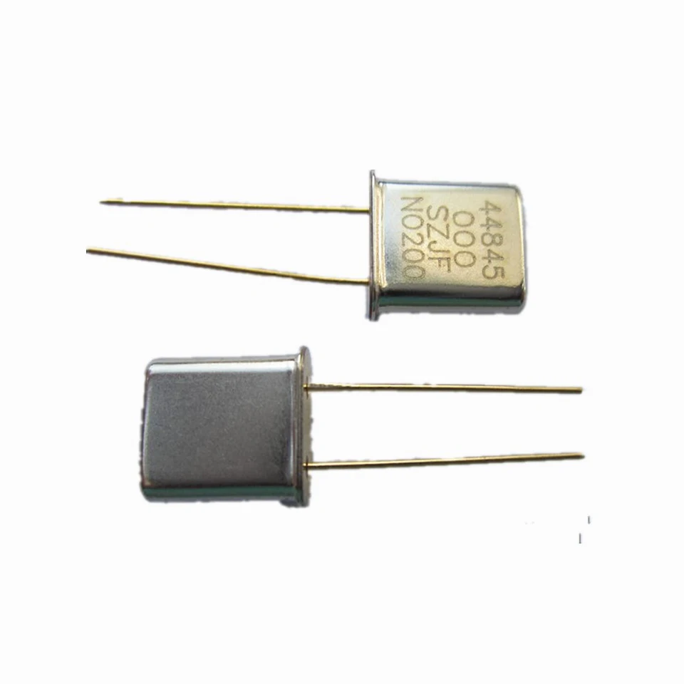10ks Nový 16 -kanálový stroj prijímajúci kryštálové kryštály 44,845 m pre Motorola GM300 Mobile Radio Radio Walkie Accessories