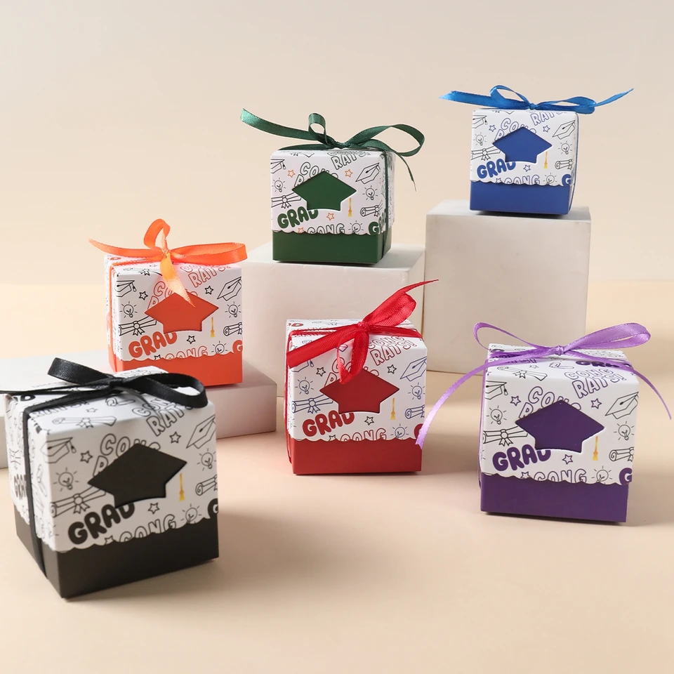 12ks Candy Box promócia Sezóna téma Darčekové boxy Candy Cookies Box Decorácie 2024 pre absolventské zásoby