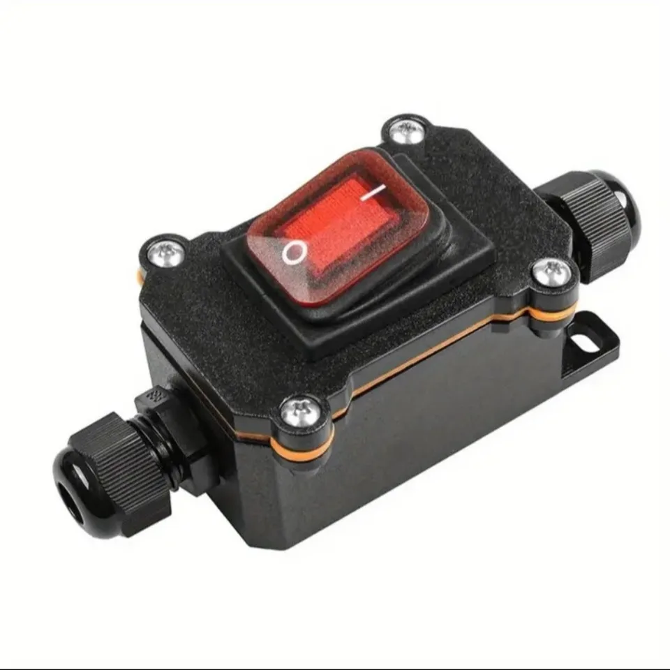 12v-24V Inline napájací kábel Automatické príslušenstvo Automatické príslušenstvo vodotesné 110V-220V križovatka