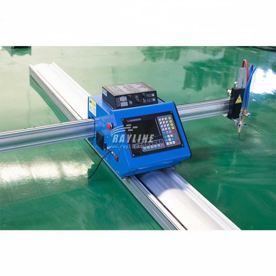 1325 1530 1540 1550 1560 Mini Package Veľkosť prenosného CNC plazmovej rezačky / CNC kovový rezací stroj na kovovú uhlíkovú oceľ