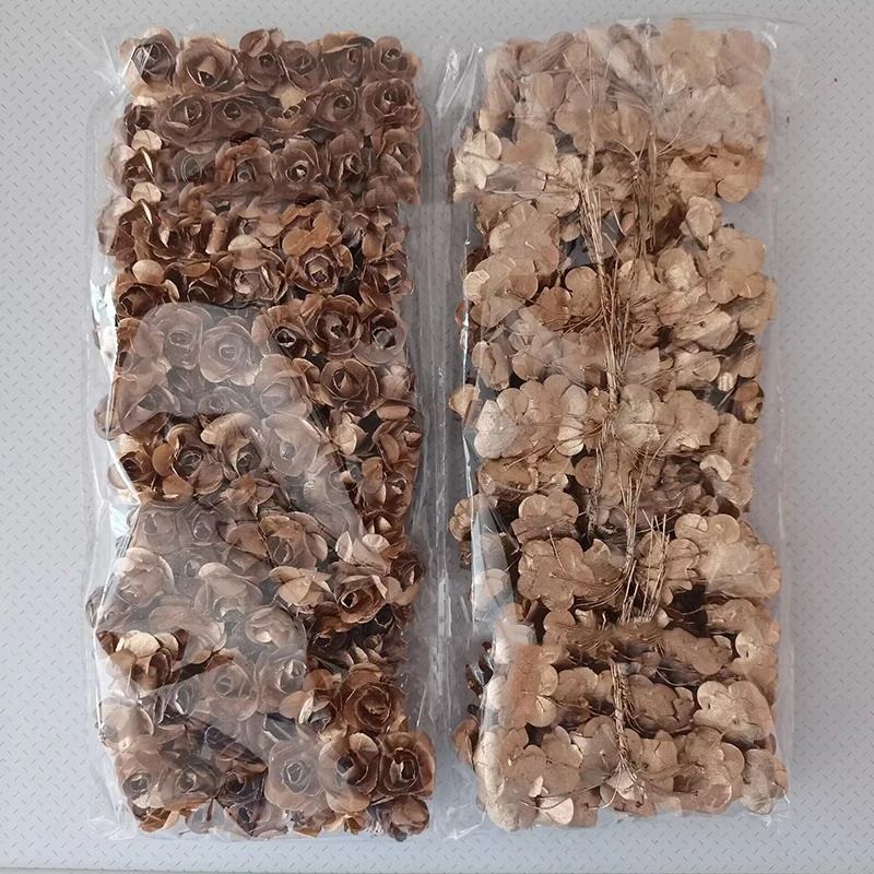 144ks 2 cm Zlaté strieborné sušené kvetiny Umelecké mini papier Rose na svadobné slávnostné scrapbooking balenie DIY Dekorácia