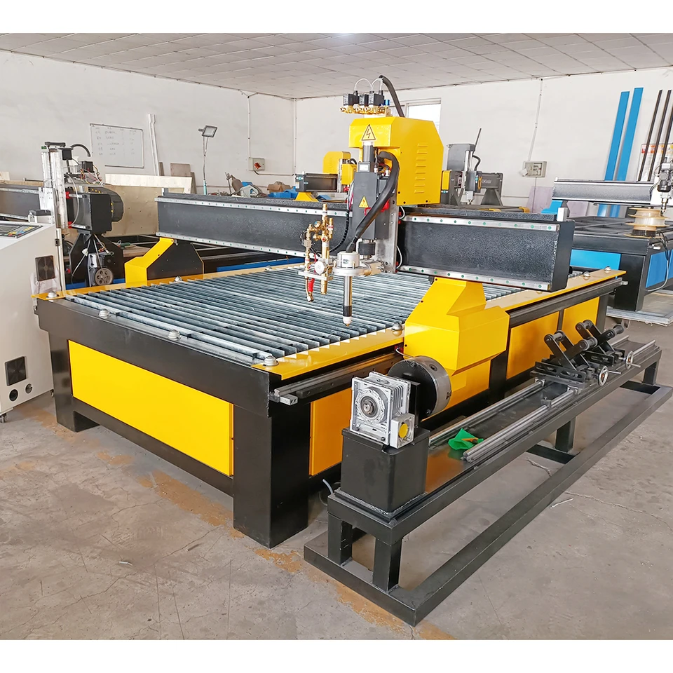 1500*3000 mm 63a 120a 160a 200a CNC plazmový rezací stroj Laserový strih/Plazma Pantograph Cutting Stroj na predaj
