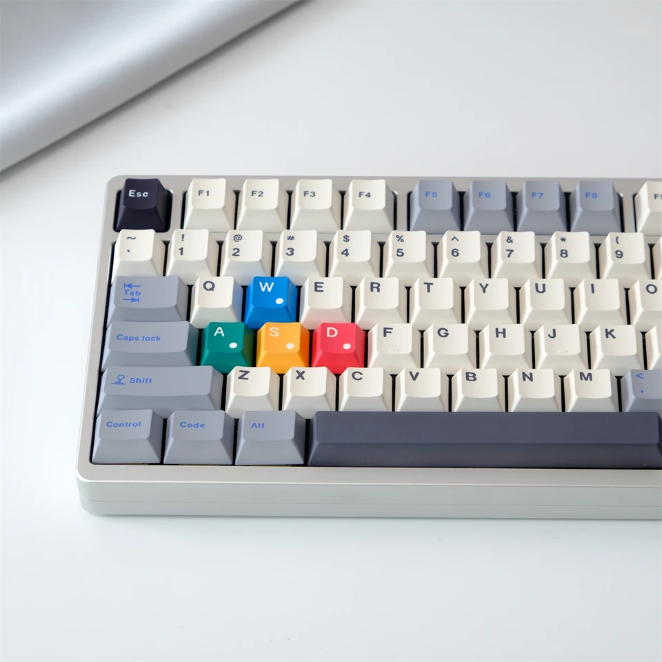 151 klávesov Game Boy Keycaps Biela/čierna/šedá PBT čerešňový profil Päťstranný sublimačný kľúče sa hodí