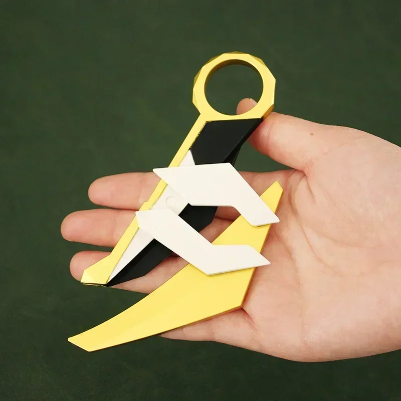 16 cm skladacie prvotné karambit keychain Valožné hry Periférne zbrane Model 2.0 Bali Song Metal Knife Cife Cife pre chlapčenské darčekové hračky