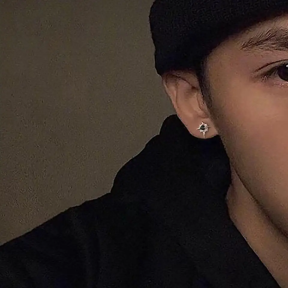 1Pair Fashion North Star Magnet Ear Clip pre mužov bez uší otvory Ženy Jednoduché šperky Denná dekorácia