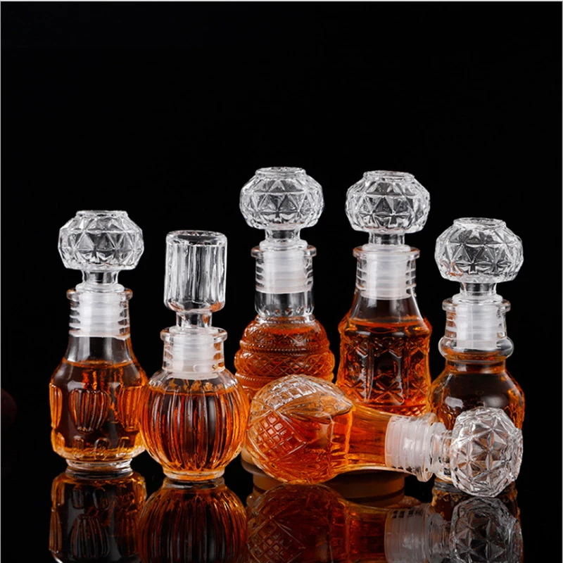 1pc 50 ml whisky sklenené fľaše s alkoholom so skrutkovou uzáverom pre alkohol vyrezávané parfumy medový nádoba Mini kontajner Svadobný ručne vyrobený darček