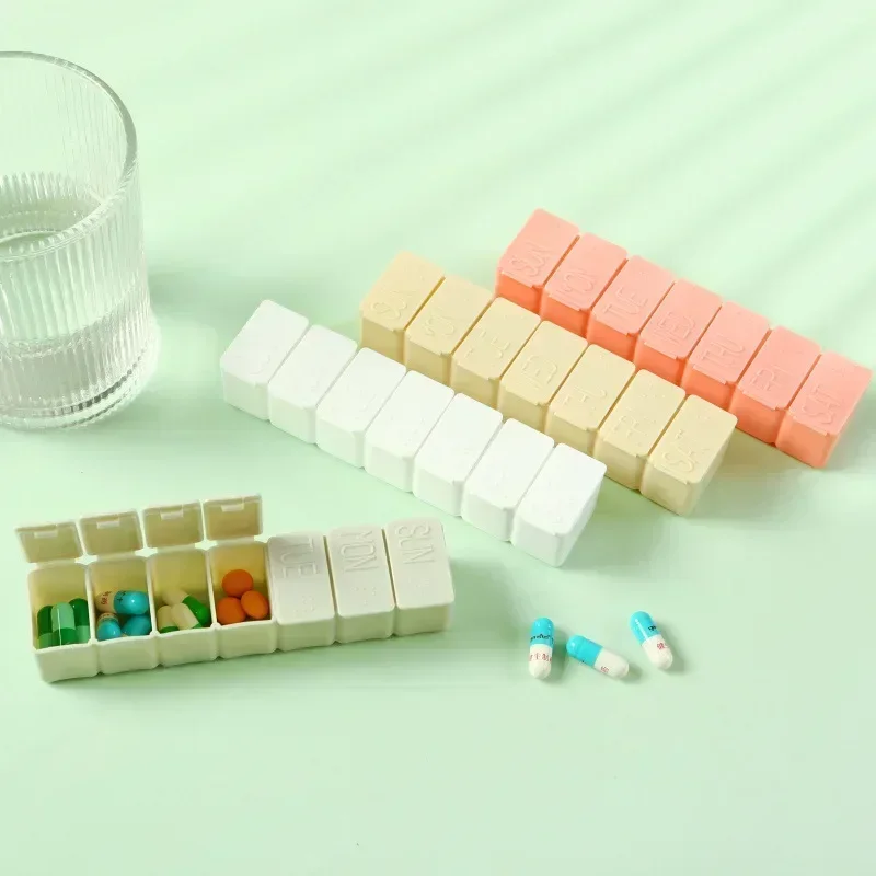 1PC 7 dní Pilulka Medicine Box Týždenné tablety Držiteľ skladovacích organizátorov Kontajner Prípad 7 mriežkov