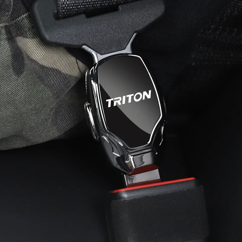 1PC autosolovacím pásom kovové šperky na bezpečnostné pásové doplnky pre Mitsubishi Triton