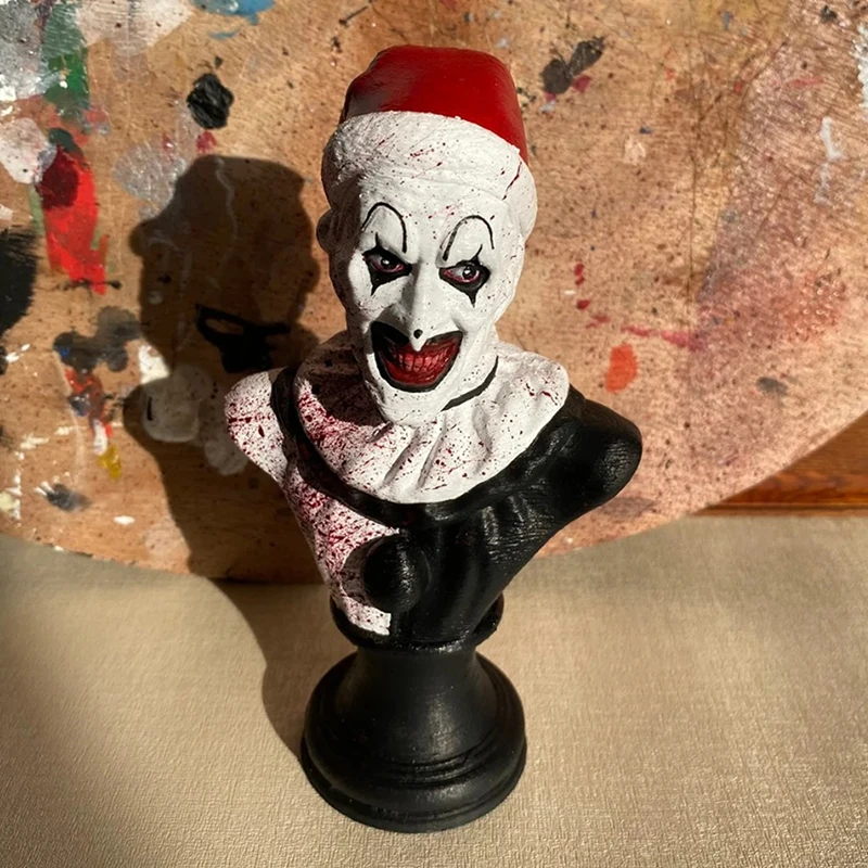 1pc domáceho terénu umenie Klaunská postava Horor Clown Indoor/Outdoor Garden socha Halloween dekorácie Halloween živice socha