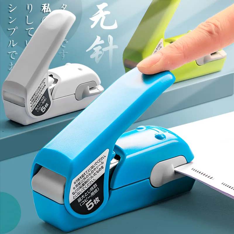 1pc Kokuyo Harinacs bez strih bez sponky Mini zošívačka Typ Embosing Stapler Office School Supplies