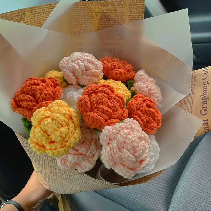 1pc pletená kvetina Rose Tulips Daisy Falošné kvety kytica Svadobná hostina dekorácia ručne pletené kreatívne kvetinové kytice darček