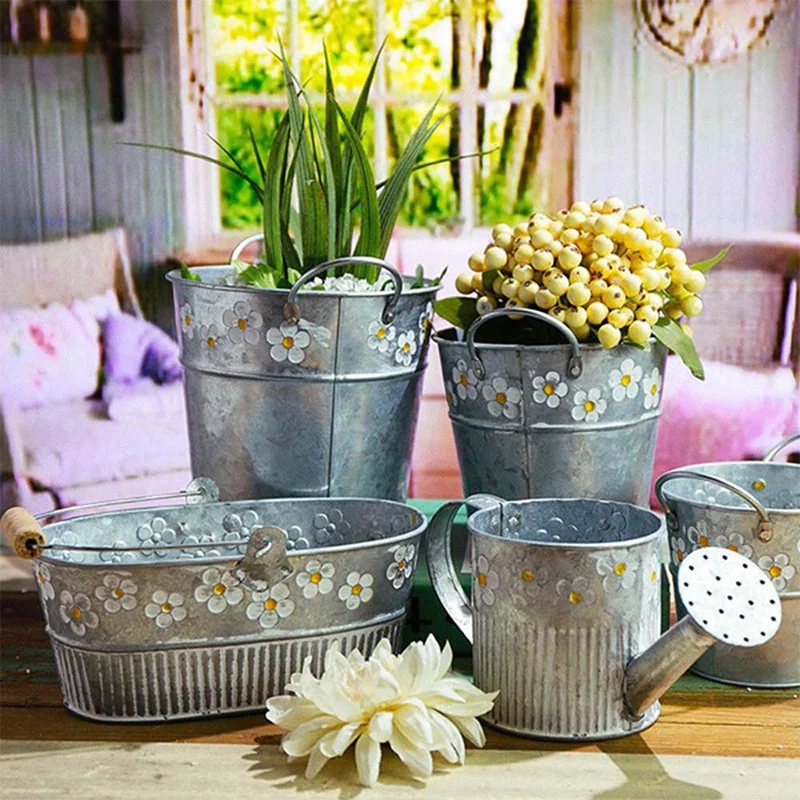 1pc vintage železný kvetináč Razený balkón Plant Plant Desktop kvetinová váza Plant Plant Plant Flower Pot Domáca záhrada dekor
