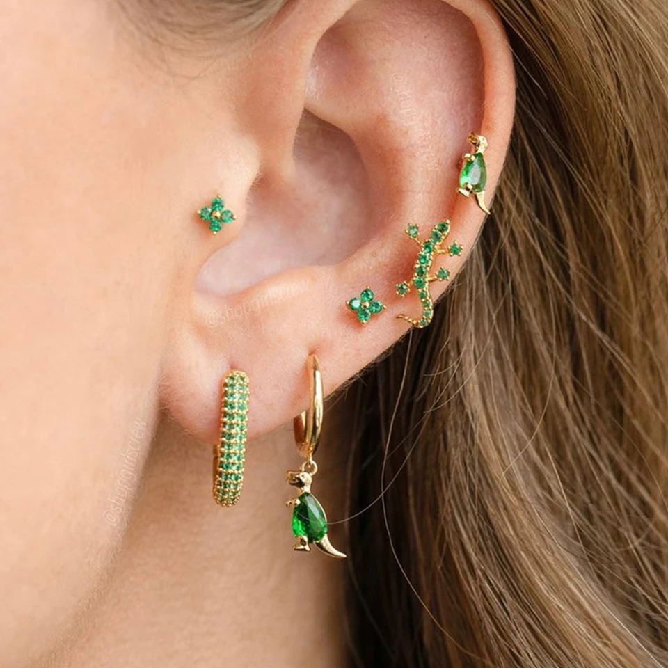 1pc z nehrdzavejúcej ocele Green Crystal Zirconia Small Hoop náušnice pre ženy jedinečné ušné gombíky náušnice chrupavka Piercing šperky