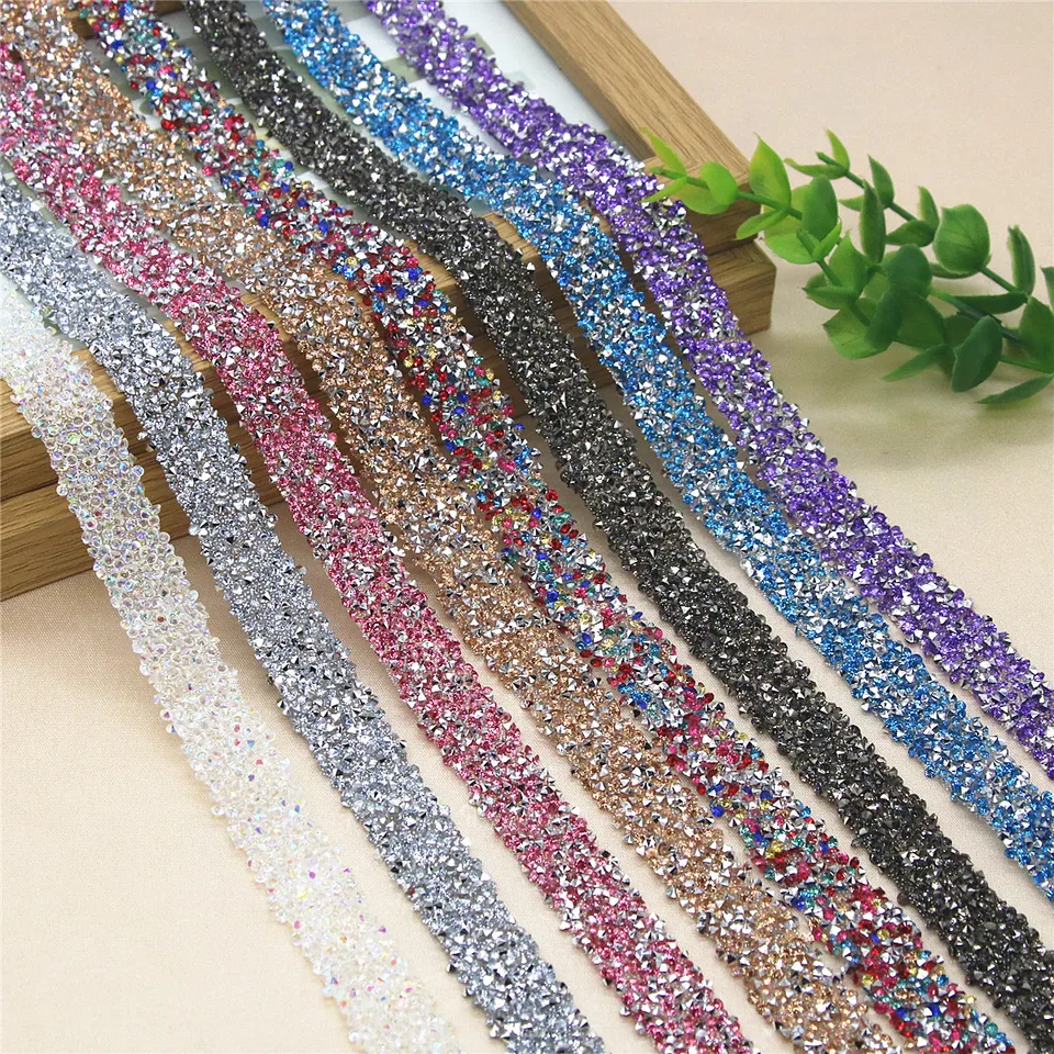 1yard Self-Absessive Smbinestones TREST THE GLITTER Strip Retial pre DIY odevné dekorácie ručne vyrábané zásoby