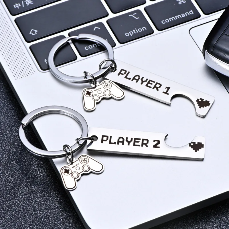 2 počítače Funny pár hráči Darčeky 1 Player 2 Player 2 zodpovedajúci kľúčenku pre ňu priateľ priateľ priateľ Valentín