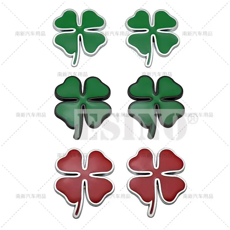 2 x Car 3d Metal Chrome Zinc Zinc Emblem Lucky Štyri listy Clover Quadrifoglio Car Body Body Truck Fender Adhensive Sticker