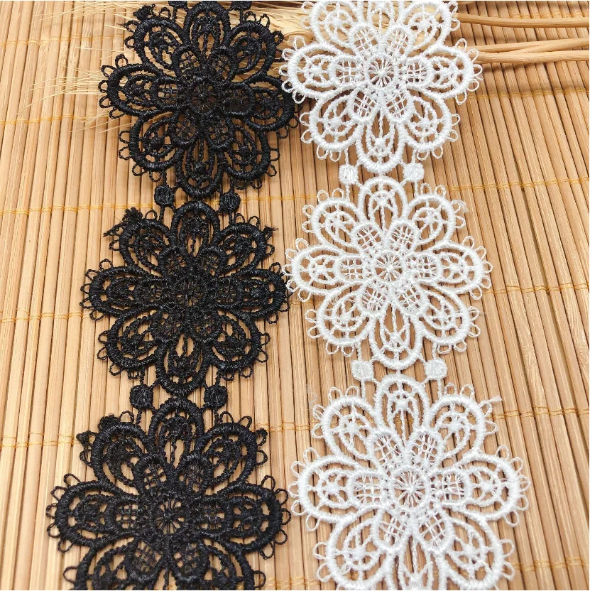 2 yardy/šírka šírky 4,9 cm vyšívané tkaniny Trimy Roztomilé kvetinové čipky Šiť na záplatu svadobné aplikácie pre večerné šaty DIY