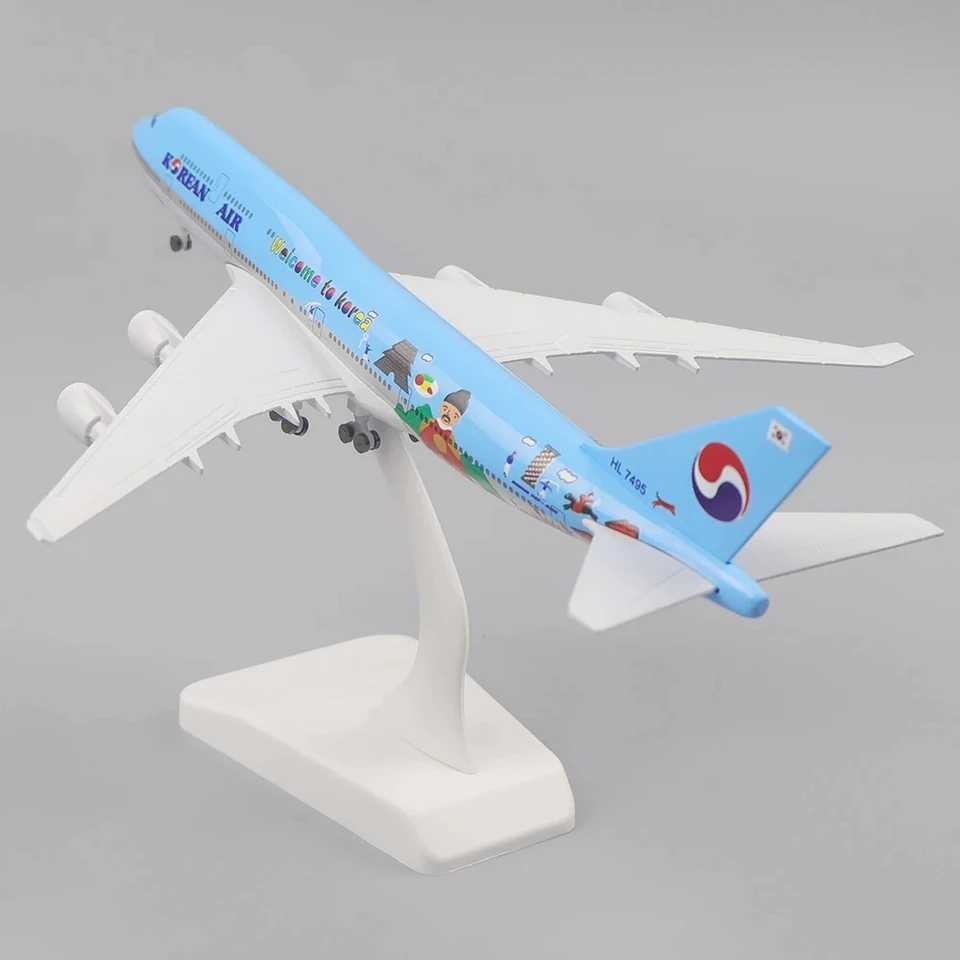 20 cm 1: 400 Model kovových lietadiel Kórea B747 Kovový simulačný materiál zliatiny s dekoráciou podvozku Detské hračky Brithday