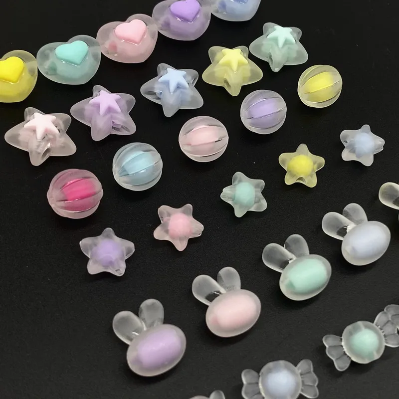 20 ks matný efekt Srdce Akrylové korálky Hviezda Tvar kúzla Náramok náhrdelník pre šperky výroby DIY Accessories #ZZ04