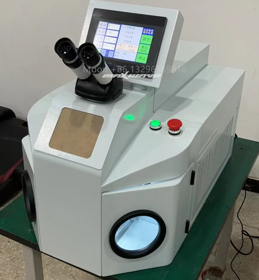 200 W 300 W Prenosné laserové zvárače z nehrdzavejúcej ocele Strieborné zlato laserové zváracie zariadenie