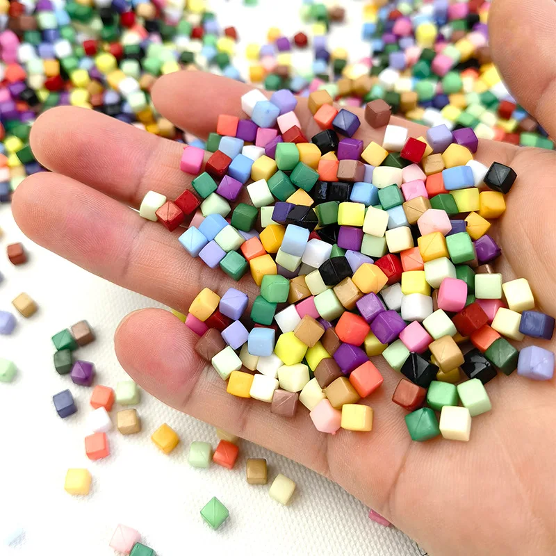 200ks 4x4mm malá kocka Farebné akrylové mozaikové kamene DIY ručne vyrábané nálepky na kreatívne dekorácie detí