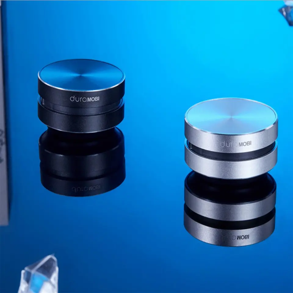 2023 Horúca kosť Vedenie reproduktora Mini Bluetooth TWS Wireless Stereofónne duálne zvukové kanály Zvukový box Hisbbird Reproduktor s FM Radio