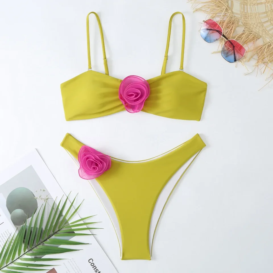2023 Nové sexy 3D kvetinové bikiny sada kvetinový dizajn Aplikácia dvojdielne micro tangové plavky dovolenky letné plážové súpravy dámske