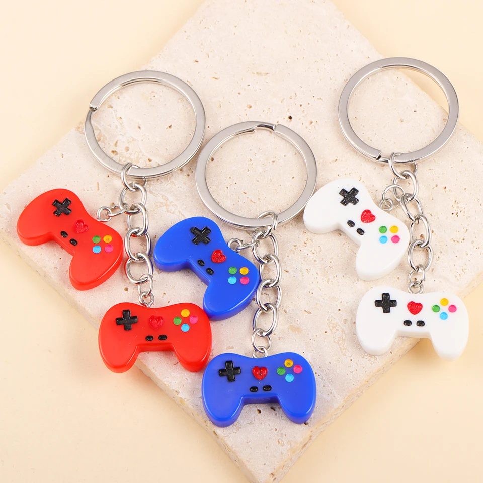 2023 Trendy Creative Resin Game Machine prívesok Kľúčenky pre mužov Boys Boys batoh peňaženka Kľúčové dekorácie DECONT PARTY DARKY DARKY DETI DETI